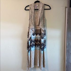Alya long sleeveless cardigan